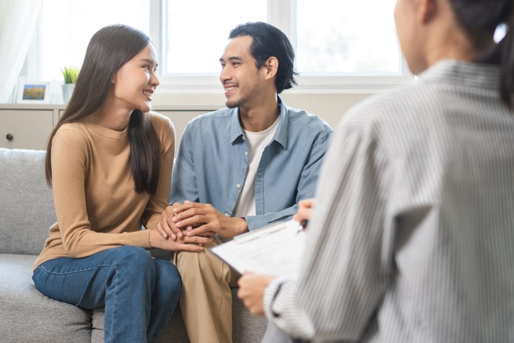 خدمة فحص الزواج من رها الطبي إلى باب منزلك